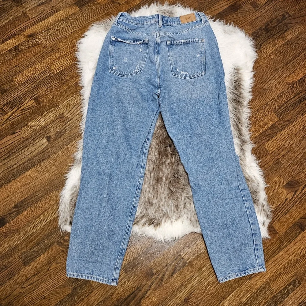 Zara Medium Wash Distressed Ripped Mom Jeans Denim Collection - Picture 3 of 4